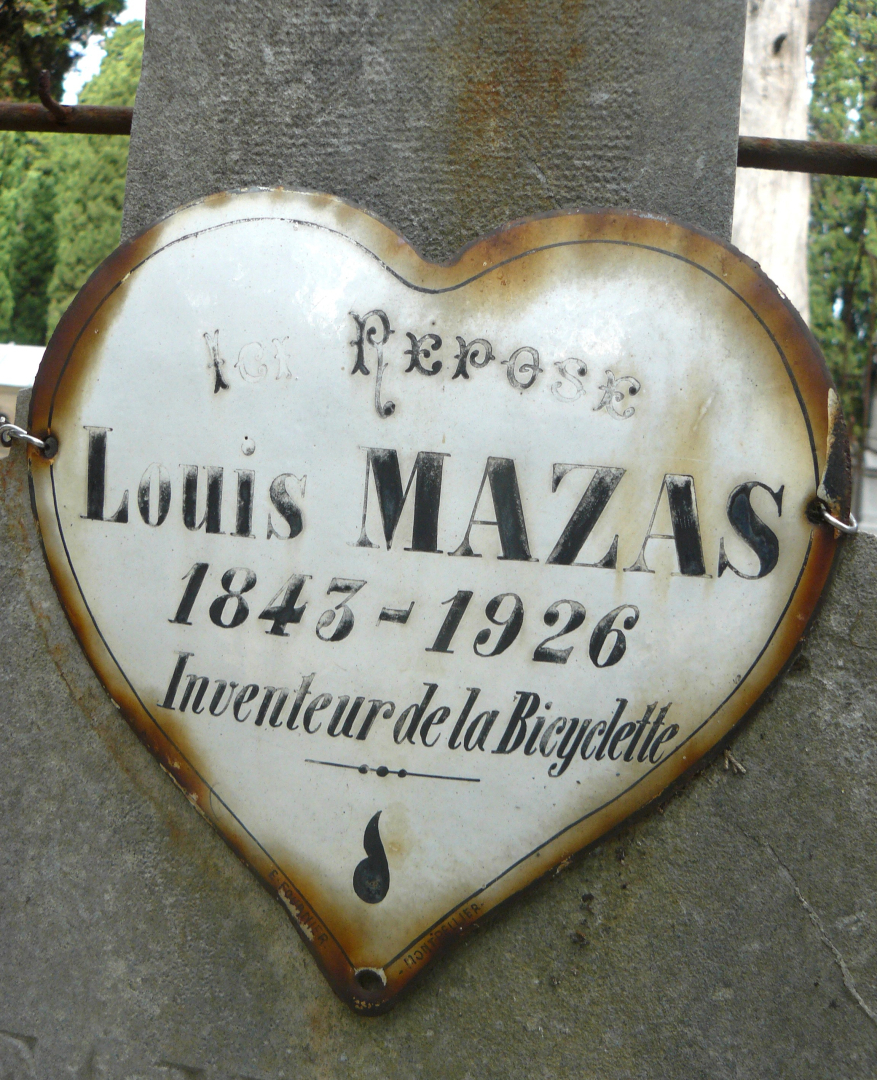 Médaillon sur la tombe de Louis Mazas