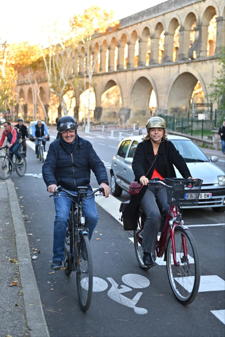  Julie Frêche et Boris Bellanger inaugurent la piste cyclable du boulevard Benjamin Milhaud