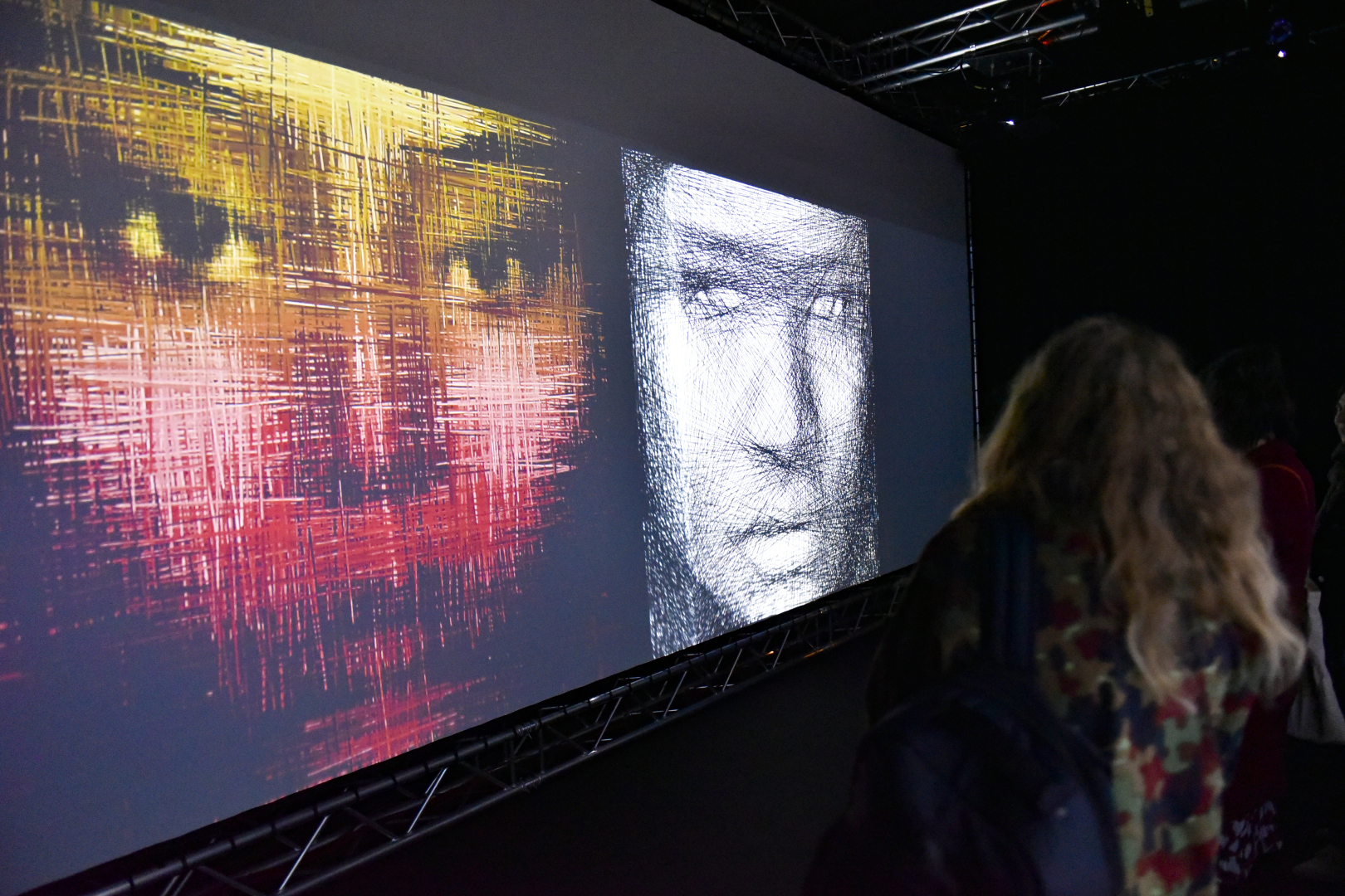 « Poésie masculine », installation artistique immersive pour lutter contre le harcelement de rue, installée à l'occasion de la Journée internationale de lutte contre les violences faites aux femmes en 2022