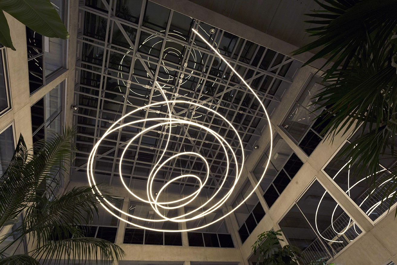 Lustre monumental pour l’entrée de la Halle de l’Innovation, Montpellier.