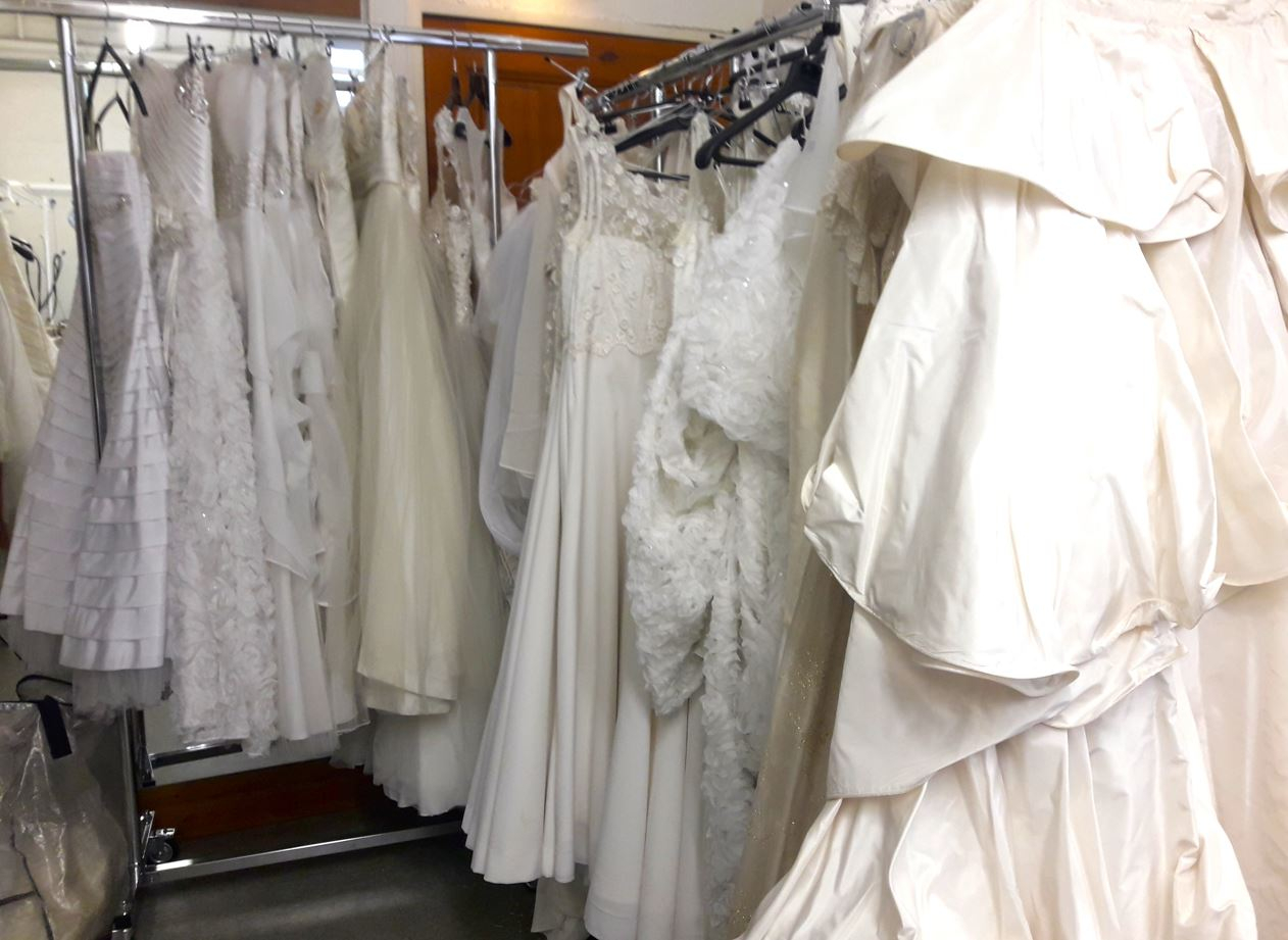 Le salon de mariage, une collection de robes de mariée, pour la production de Svabda" en 2017