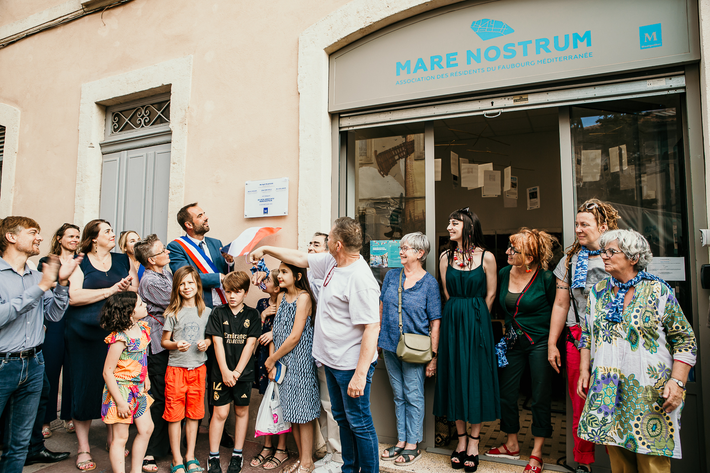 L’inauguration du nouveau local de Mare Nostrum s’est composée de différents temps forts : discours officiels, pose de plaque, coupure de ruban...