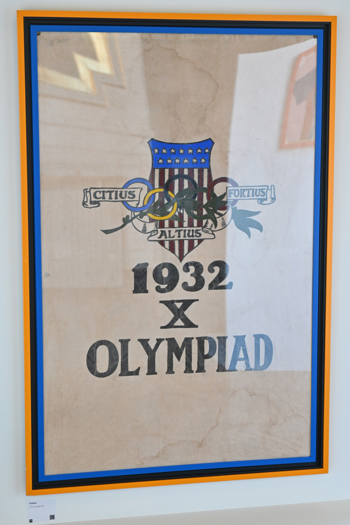 Drapeau représentant le logo officiel des Jeux de 1932 à Los Angeles