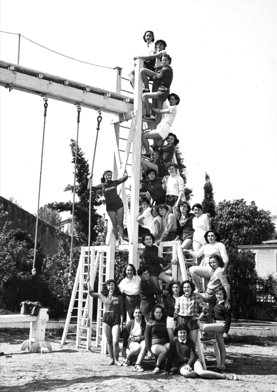 L'échelle à cordes au collège Legouvé