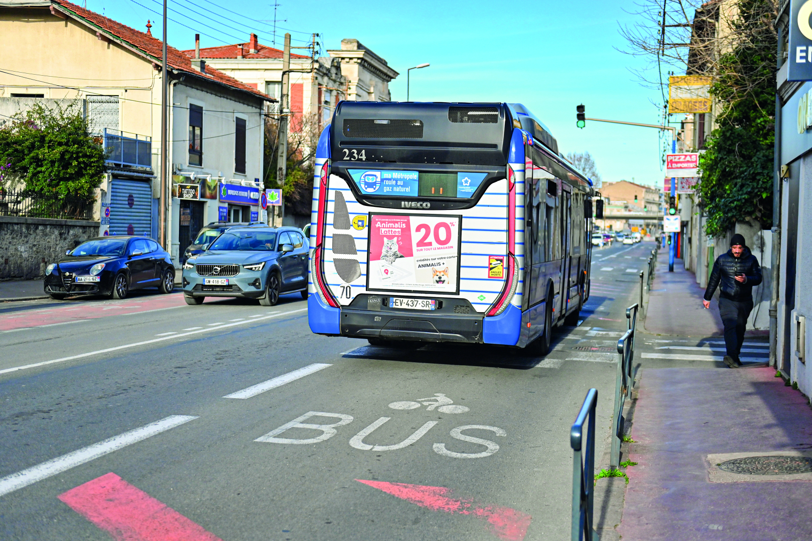 Une voie de bus