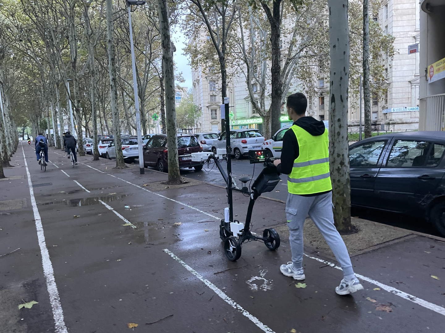chariot Picopatt étudiant piste cyclable 