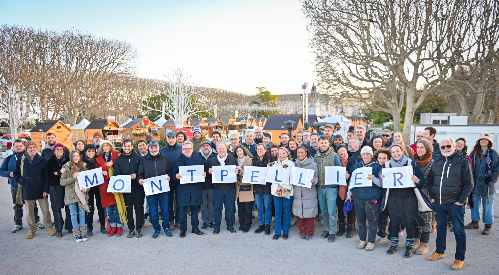 groupe des commerçants du marché de Noel