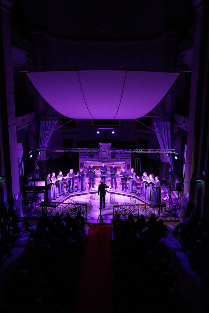 concert du Nouveau Choeur ukrainien en 2023 artistes sur scène 