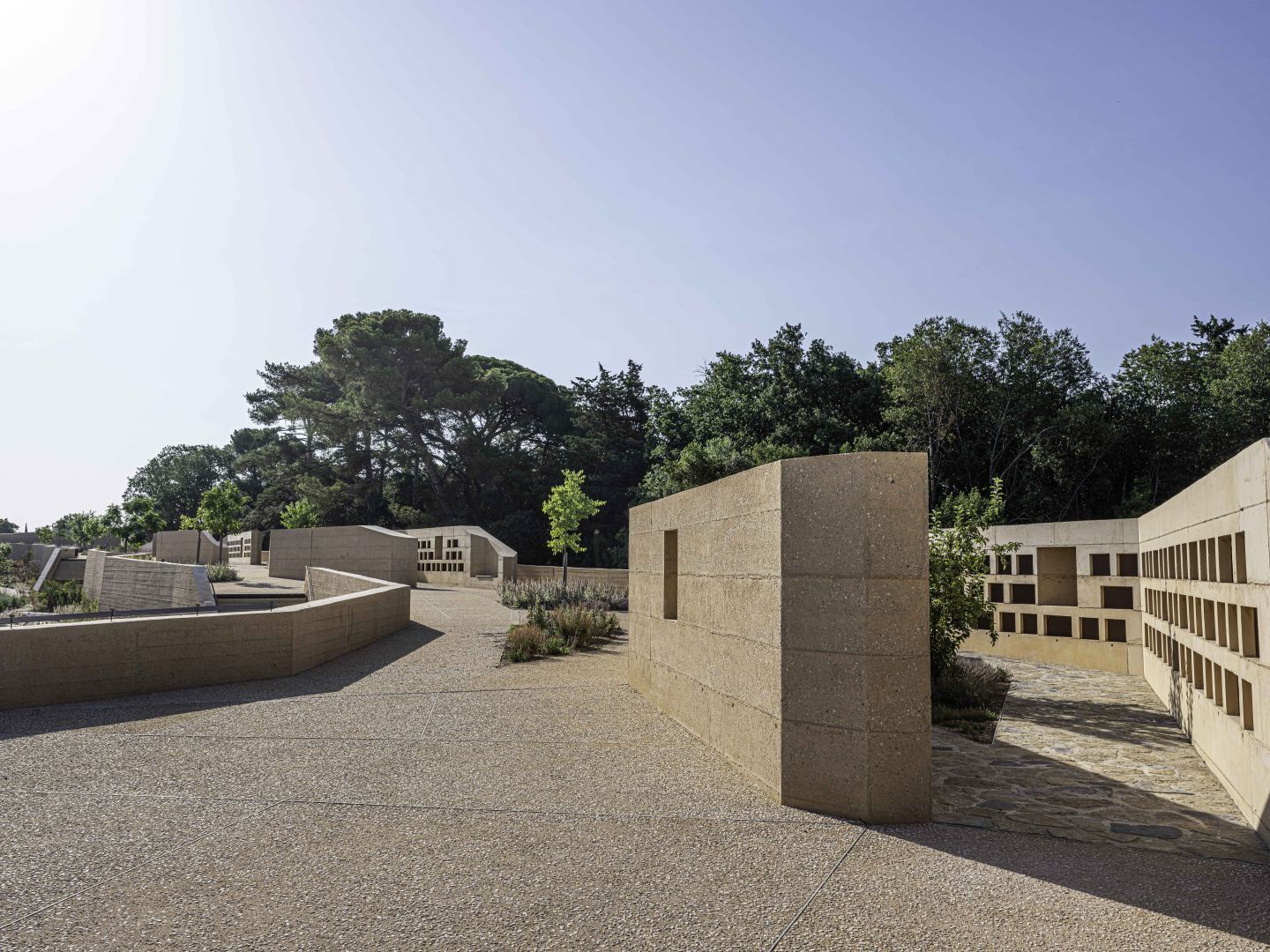 Cimetière métropolitain