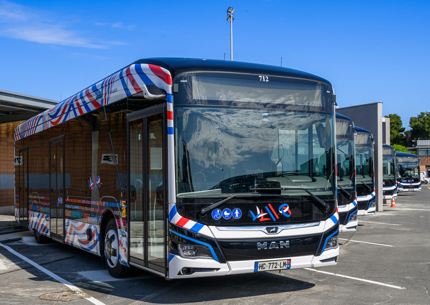 Bustram