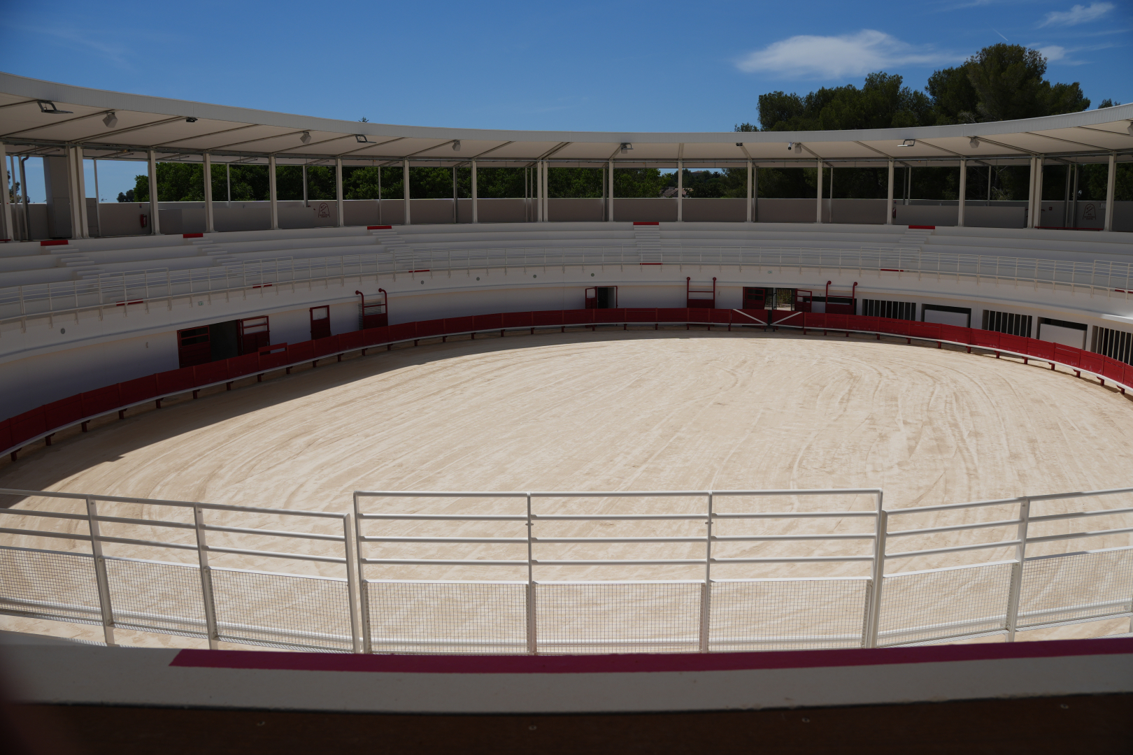 La piste des arènes accueillera des manifestations taurines mais aussi culturelles