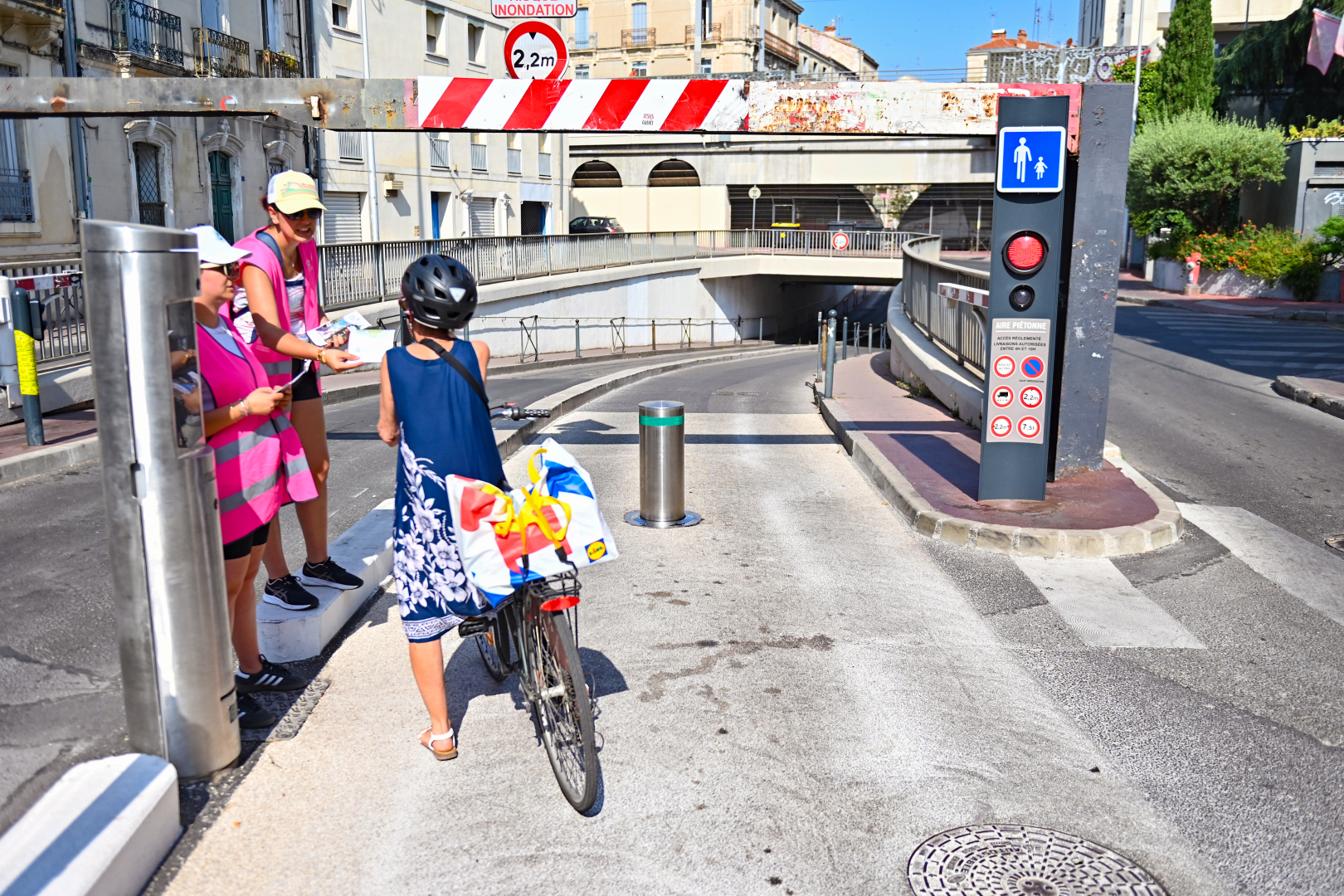 bornes et vélo renseigné
