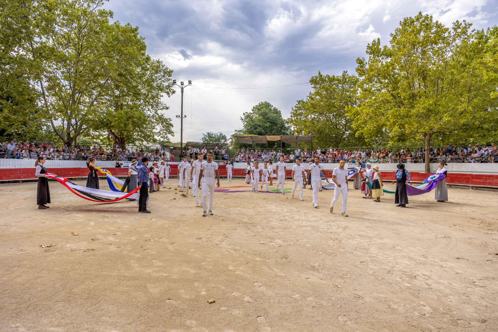 Capelado dans les arènes en ouverture du trophée taurin 3M