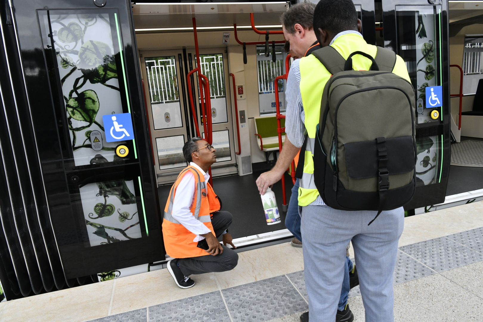 Essais de la ligne 5 et ajustements aux millimètres pour un tramway accessible à tous