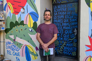 L'artiste devant son oeuvre