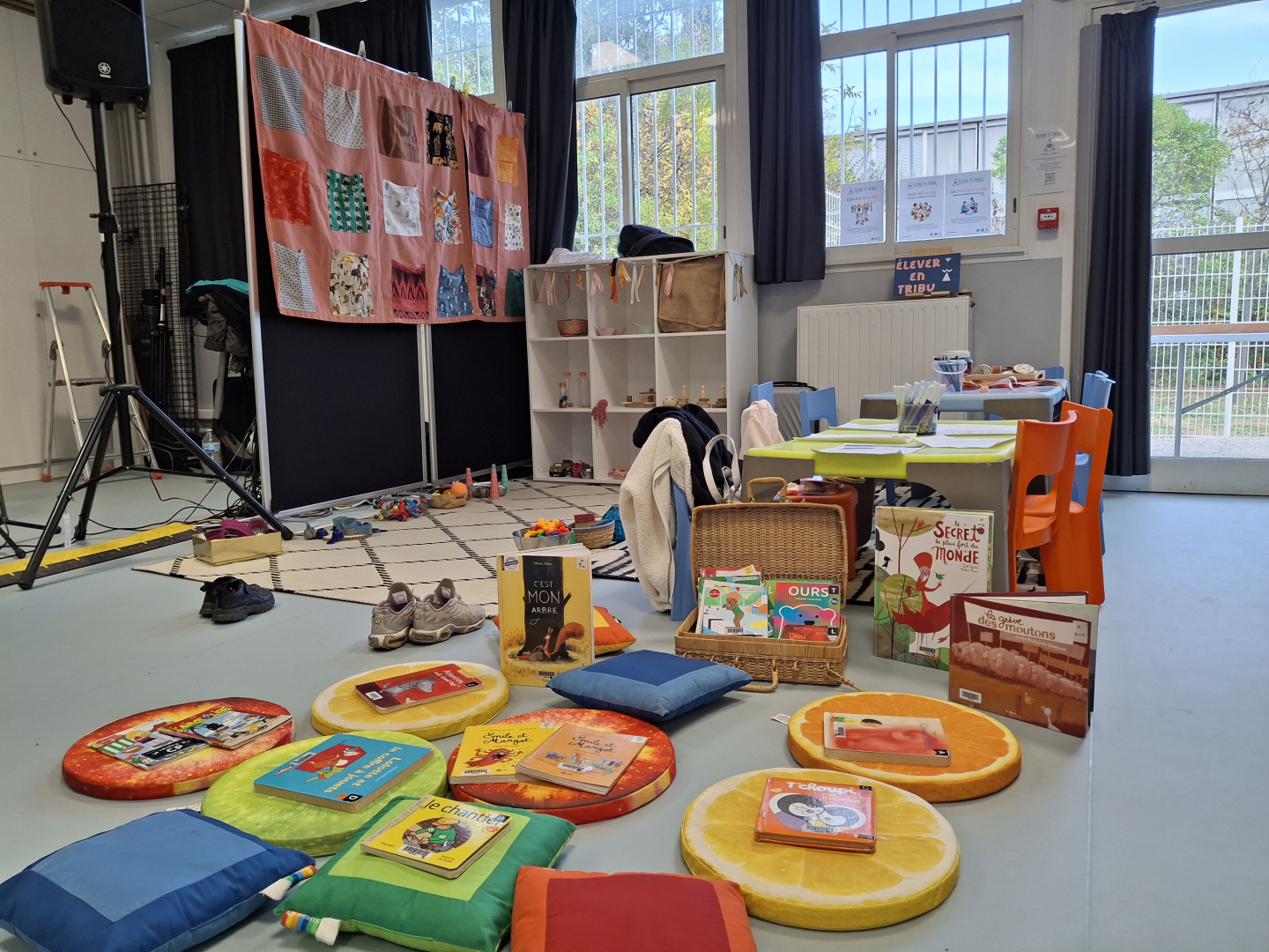 Jeux et grande salle