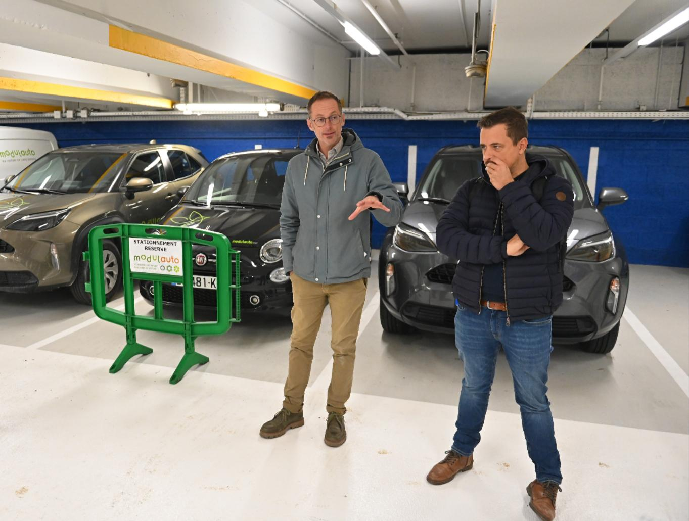 Olivier De Brassio de Modulauto, un responsable de la TaM, voitures, places réservées à l'autopartage