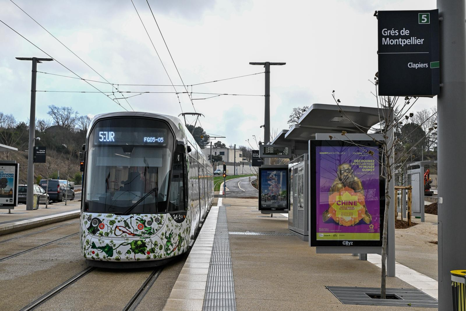 Le terminus "Grés de Montpellier" où a été posée une plaque avec le nom de tous les ouvriers de la ligne 5