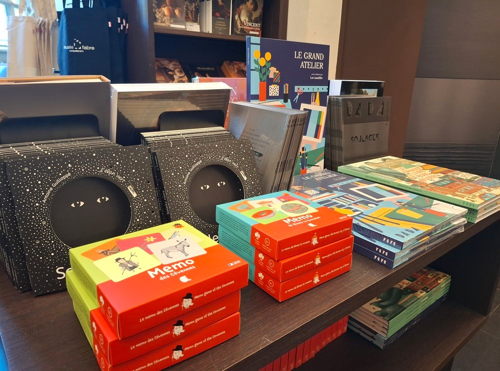 Livres et jeux pour enfants