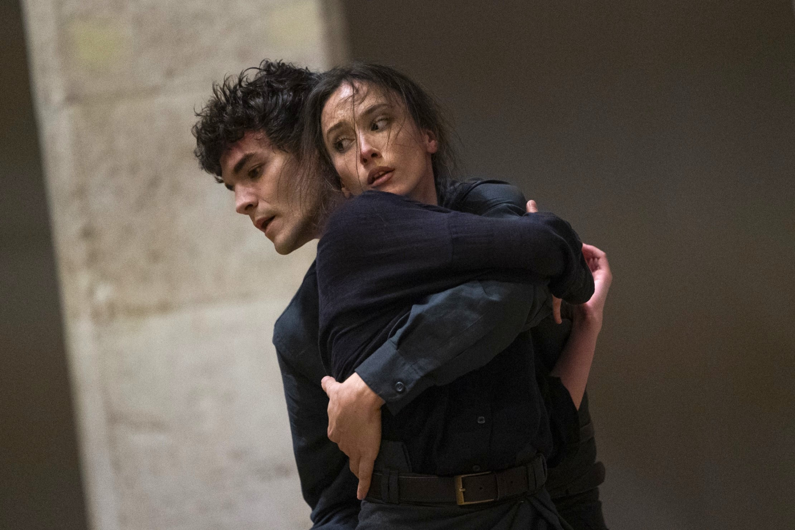 Irena Tena et Albert Hernandez, dans "No"