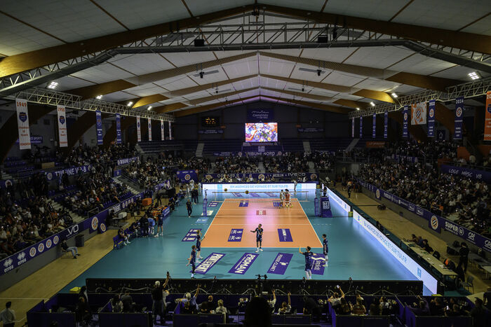 Volley-ball au Palais des sports Chaban-Delmas de Castelnau-le-Lez