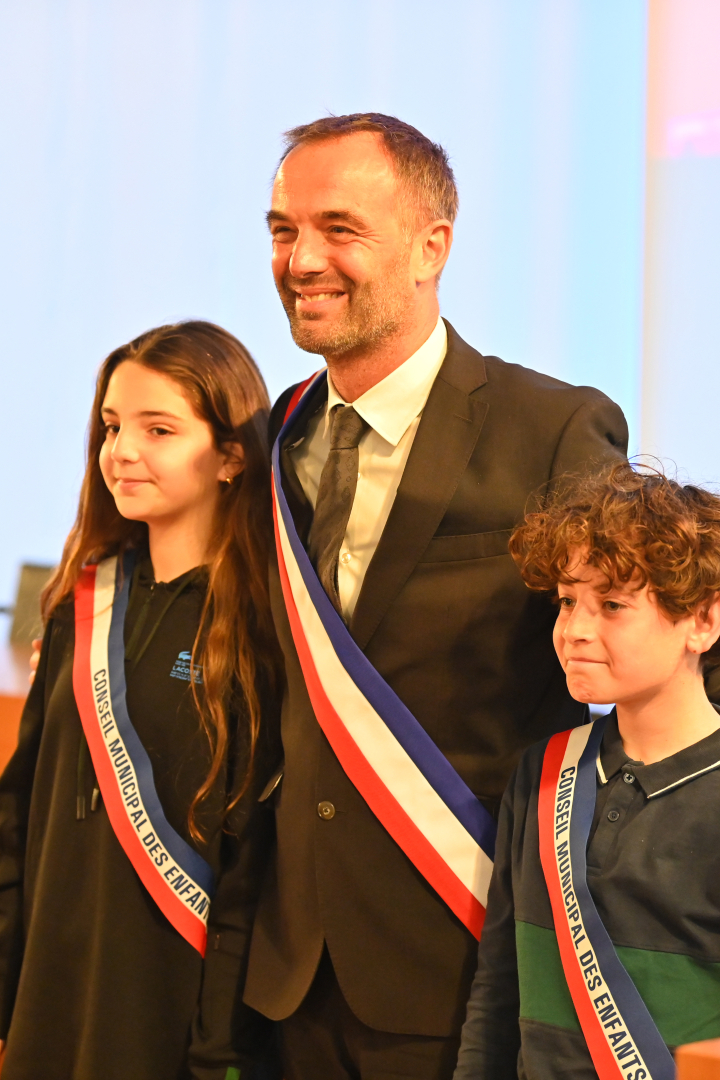 Maire et jeunes élus