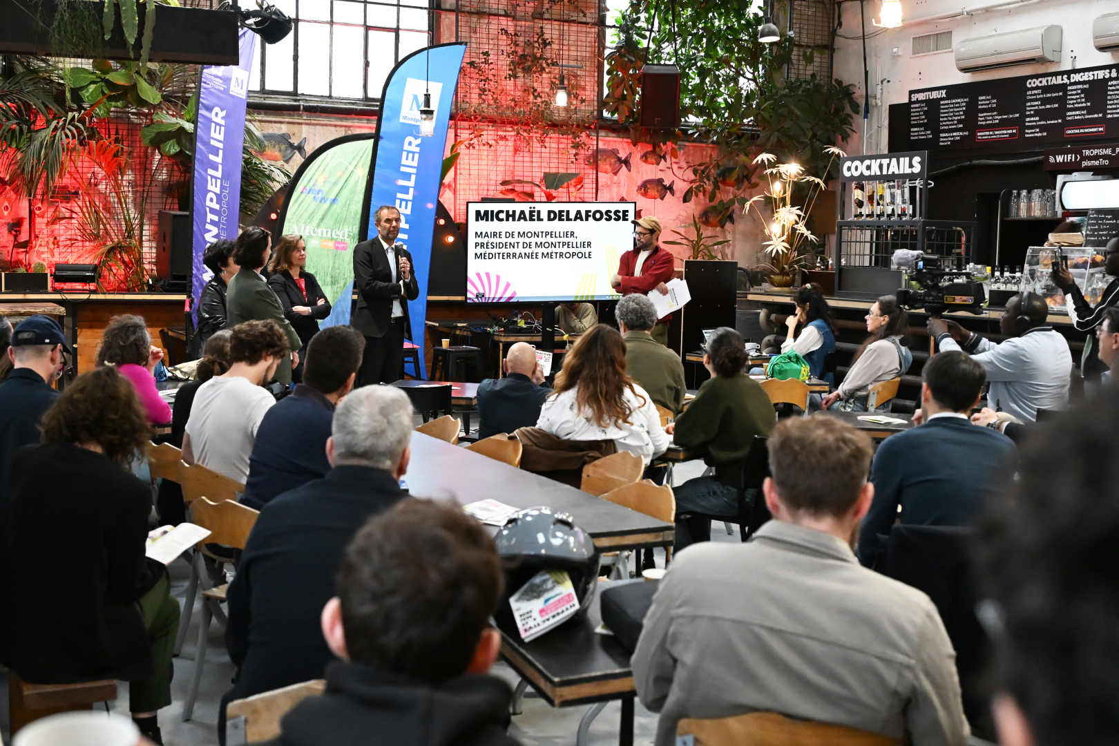 Vue du café Tropisme