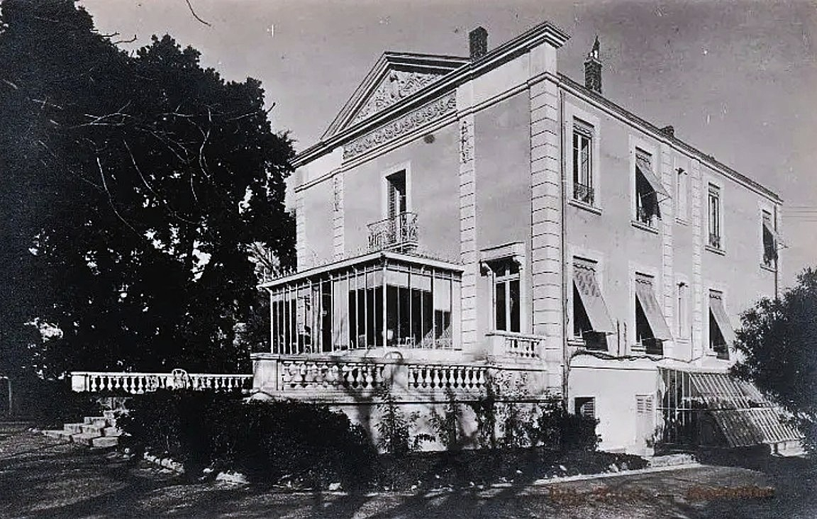 La Villa des Rosiers