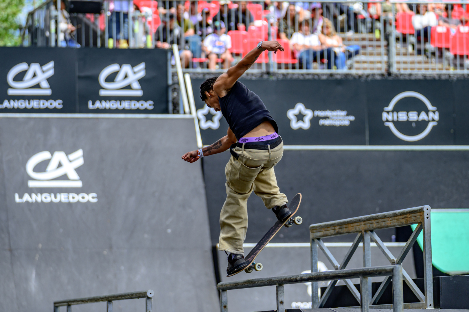 skateboard