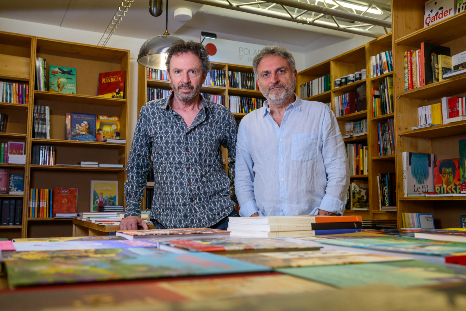 Jean-Christophe Lopez et Waldeck Moreau, respectivement fondateurs de la maison d’édition montpelliéraine Alter Comics et de la librairie indépendante l’Opuscule, dans leurs nouveaux locaux