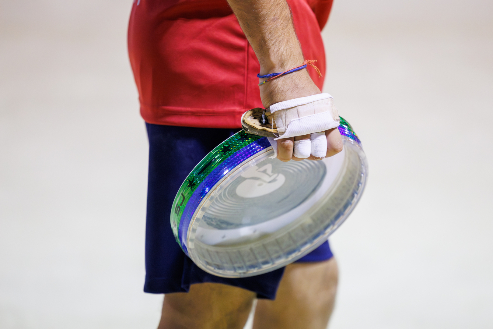 gros plan tambourin