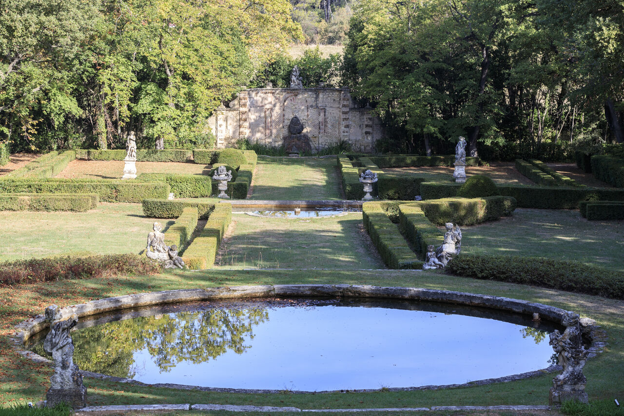Jardins ch&acirc;teau de l'Engarran (Lav&eacute;rune) 