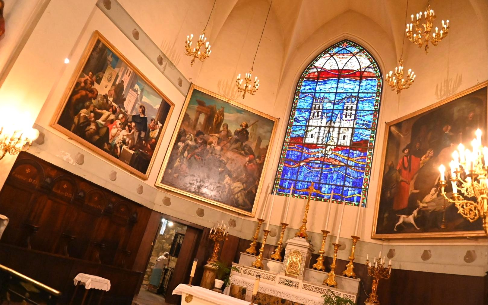 Intérieur de l'église Saint-Roch