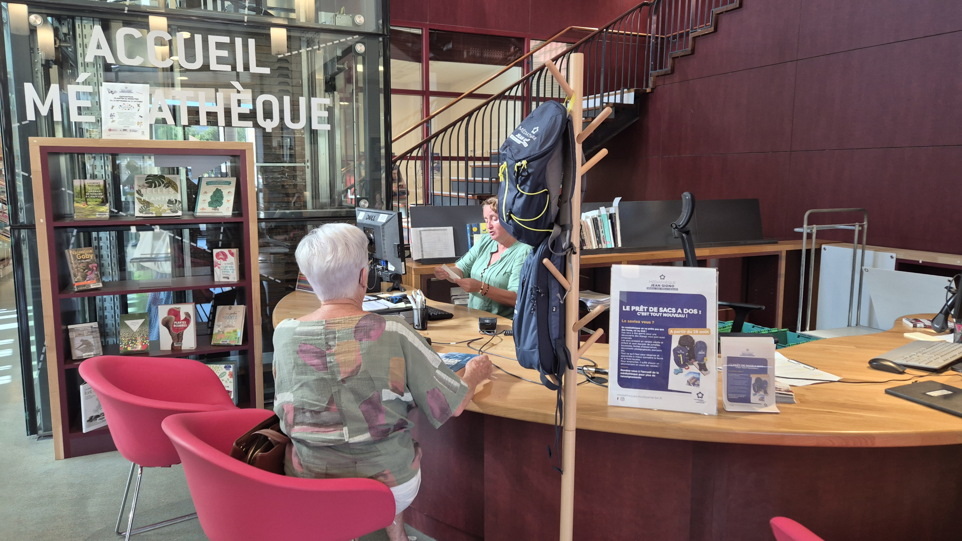 L'accueil de la médiathèque