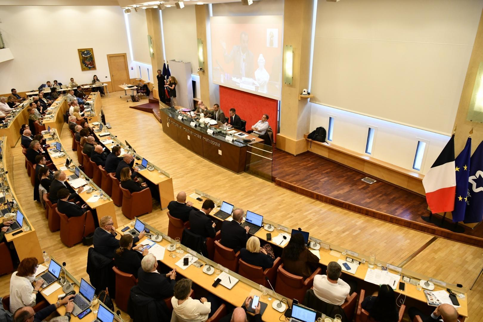 L'assemblée du 13 octobre 2026 à l'hôtel de Métropole