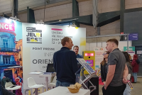 Photo du stand de la ville m&eacute;tropole au salon &eacute;tudiant