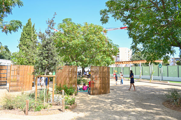 La nouvelle cour de l'école élémentaire Jean Zay