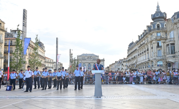 discours place de la Comédie 