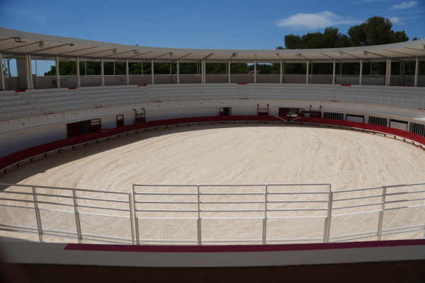 La piste des arènes accueillera des manifestations taurines mais aussi culturelles