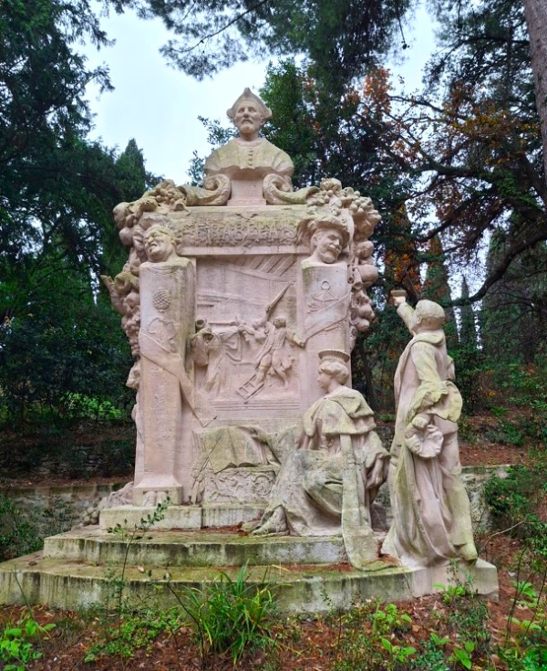 Monument de Rabelais, restauré en 2024