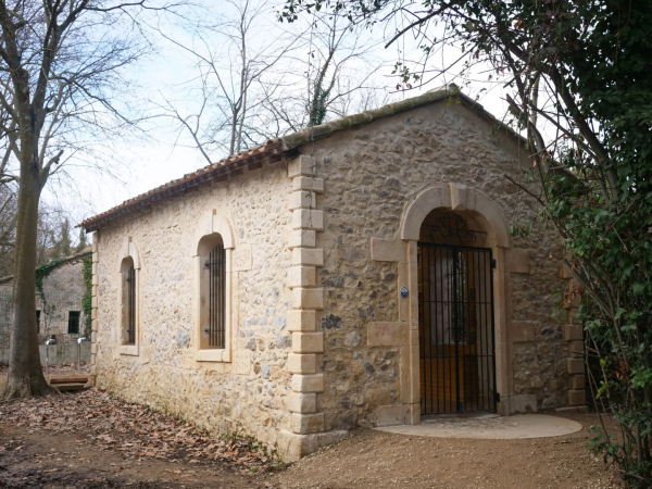 Vue extérieure du bâtiment de la buvette