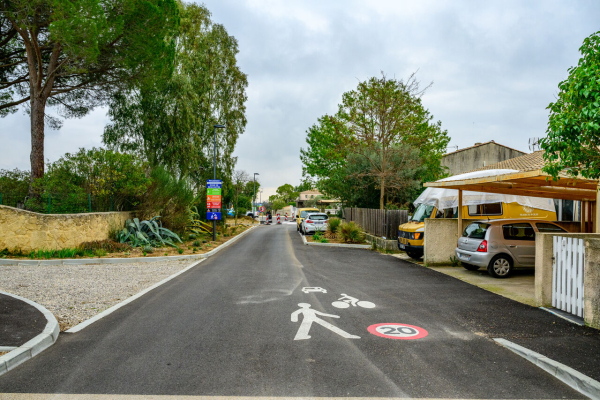 la rue réaménagée 