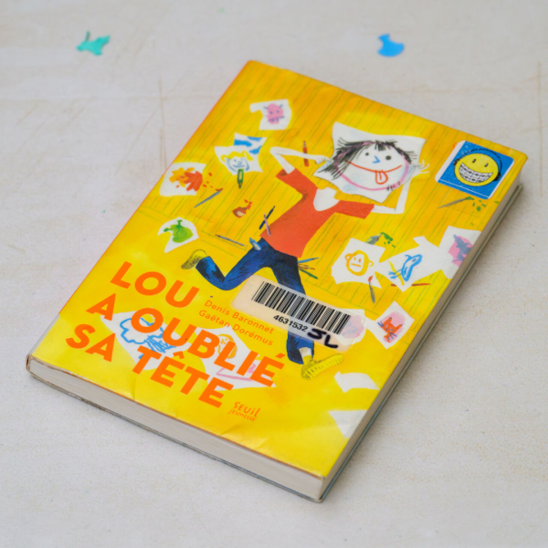 Lou a oublié sa tête