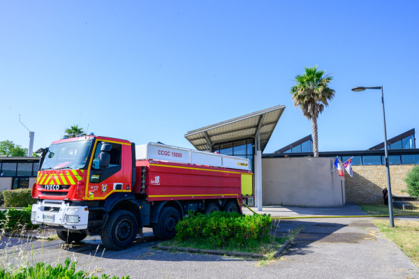 Camion citerne pompiers