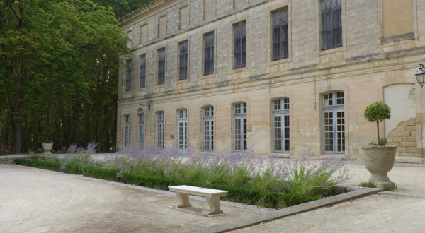 Terrasses du château des Evêques à Lavérune