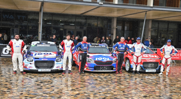 rallye voitures pilotes départ critérium des cévennes 