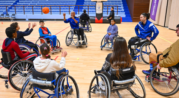 groupe enfants initiation handibasket 