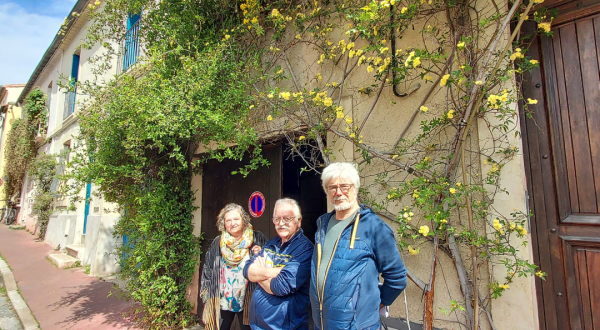 rue de l'Aire trois bénévoles de la brigade verte plantes et fleurs 