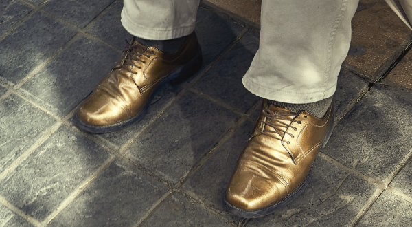 Photographie de Federico Estol sur les cireurs de chaussures boliviens 