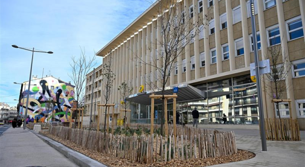 Place Rondelet nouvellement aménagée